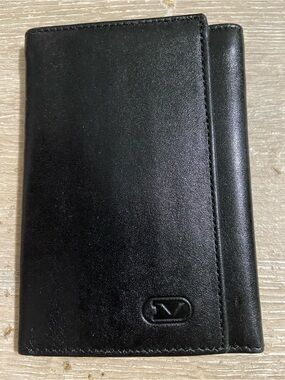 Vintage Black Leather Men's Wallet - Classic Bi-Fold
